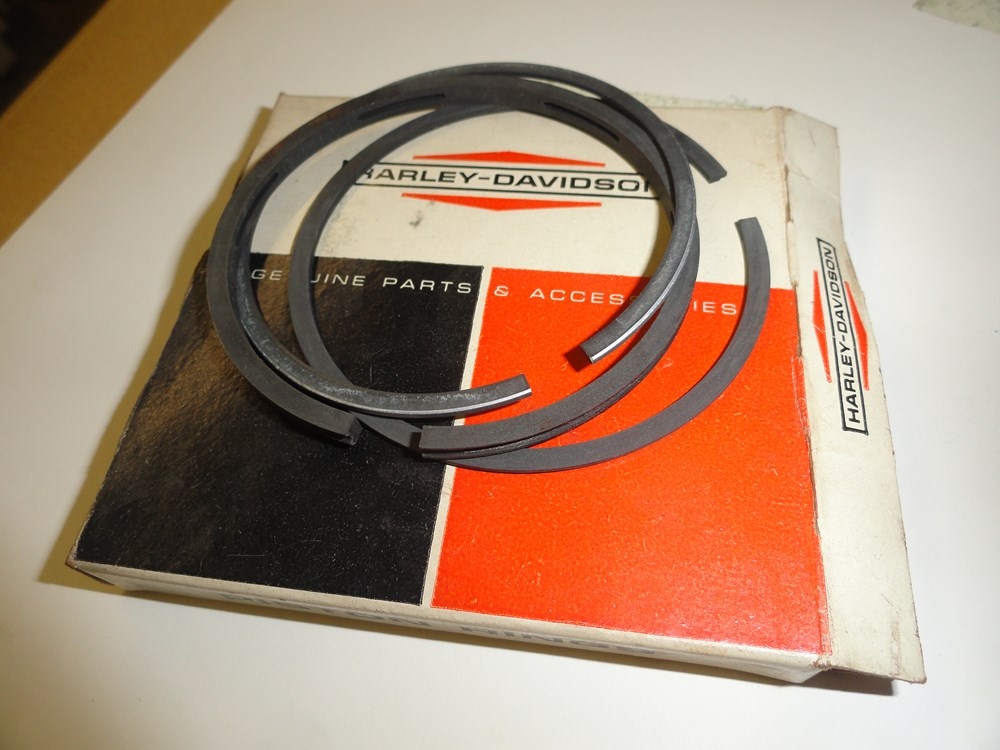 PISTON RINGS