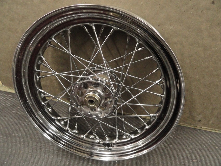 COMPLETE WHEEL