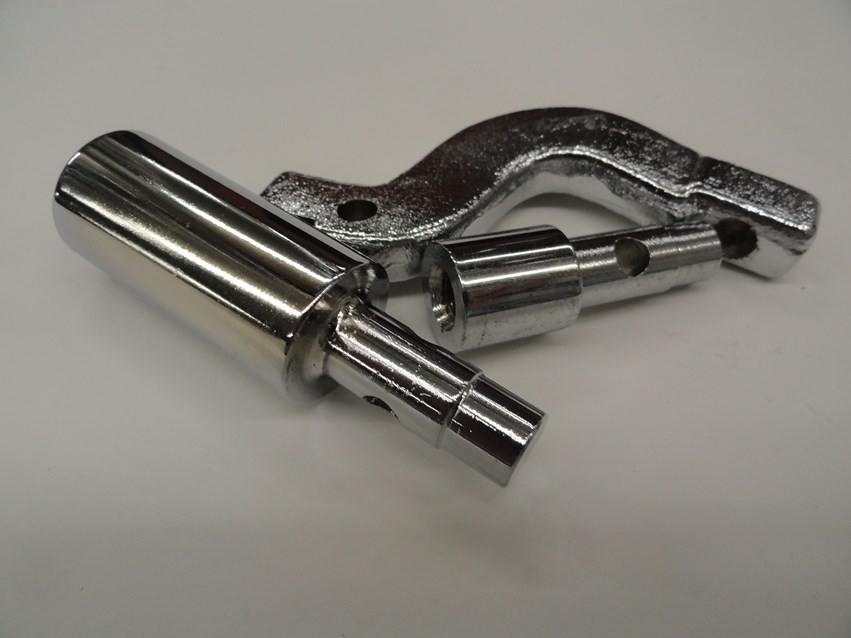 FOOT BOARD MOUNTS