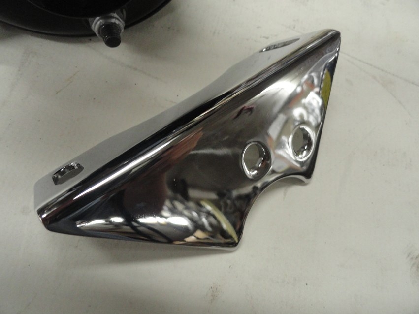 REGULATOR BRACKET