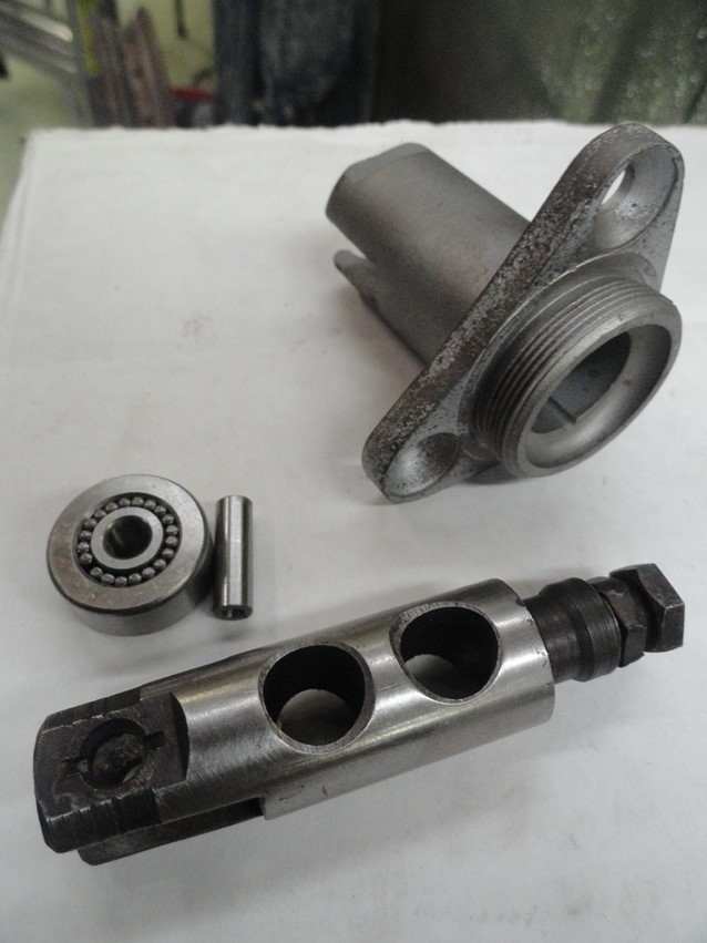 REAR TAPPET GUIDE