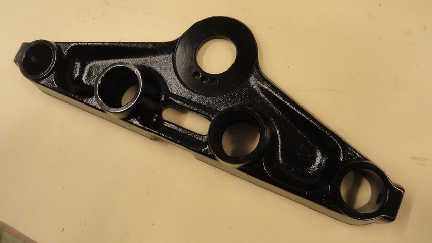 UPPER FORK BRACKET