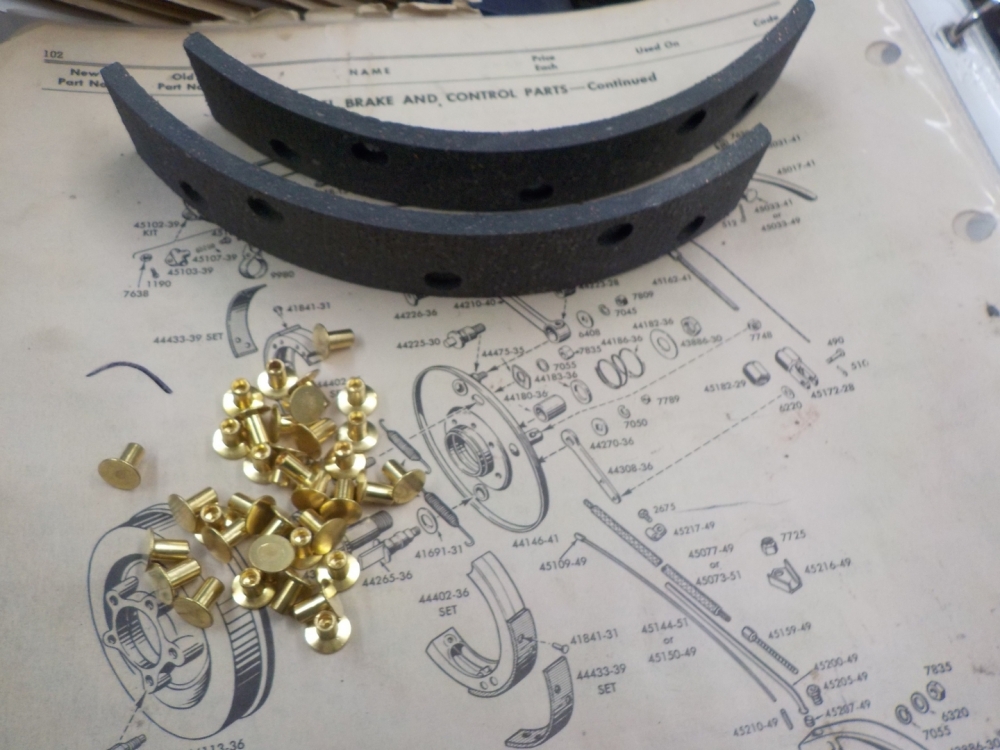 KNUCKLEHEAD PANHEAD "NEW" BRAKE LINING RIVETS #41841-31