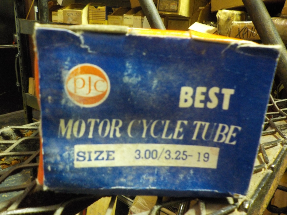 motorcycle inner tube 3.00/3.25-19