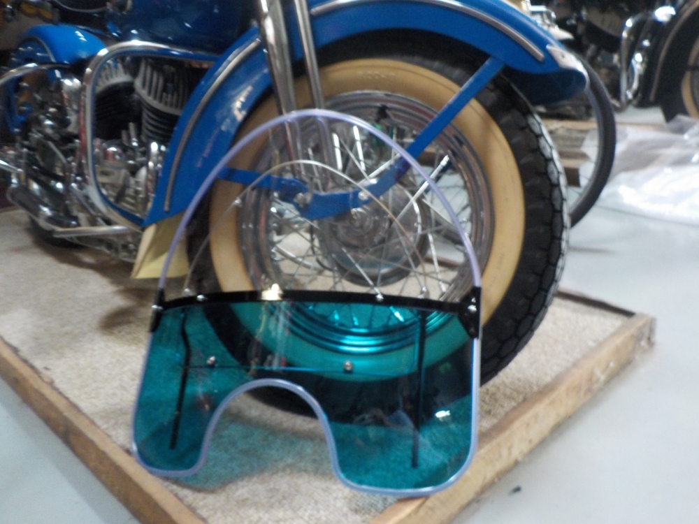 KNUCKLEHEAD UL 45 PANHEAD "NEW" SPRINGER WINDSHIELD -- BLUE #562018