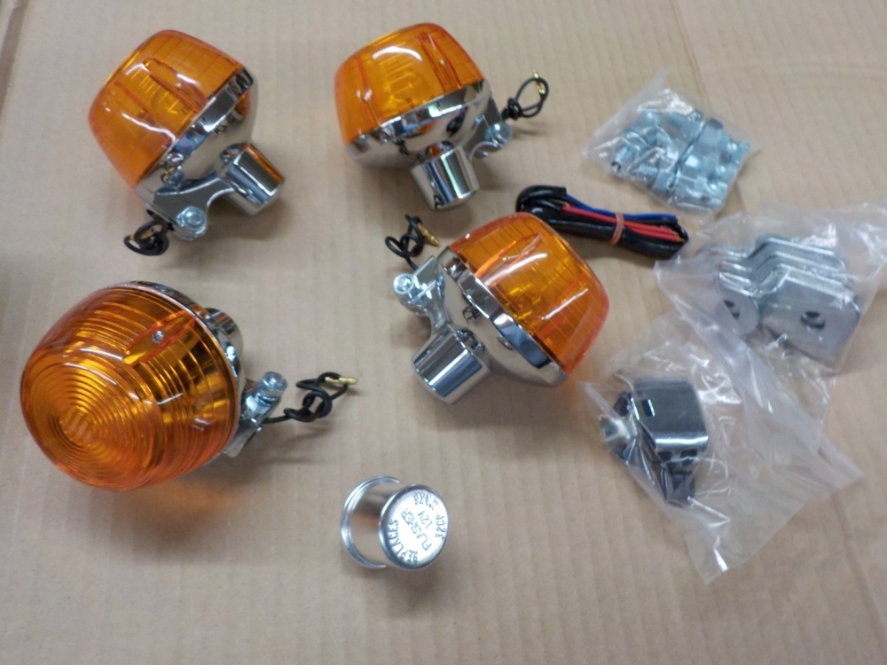 AERMACCHI SPRINT SS175 SX175 SS150 SX250 "NEW" 12 V TURNSIGNAL KIT #60-75712