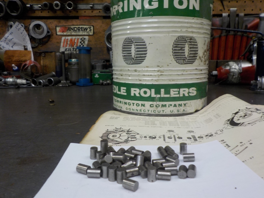 45 "NEW OLD STOCK" .0002 OS TORRINGTON SPROCKET SHAFT ROLLERS #9322