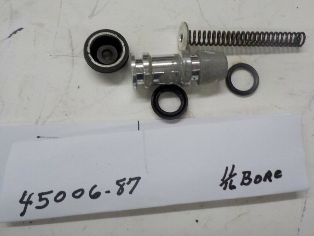 FLT DYNA "NEW" MASTER CYLINDER REBUILD KIT #45006-87