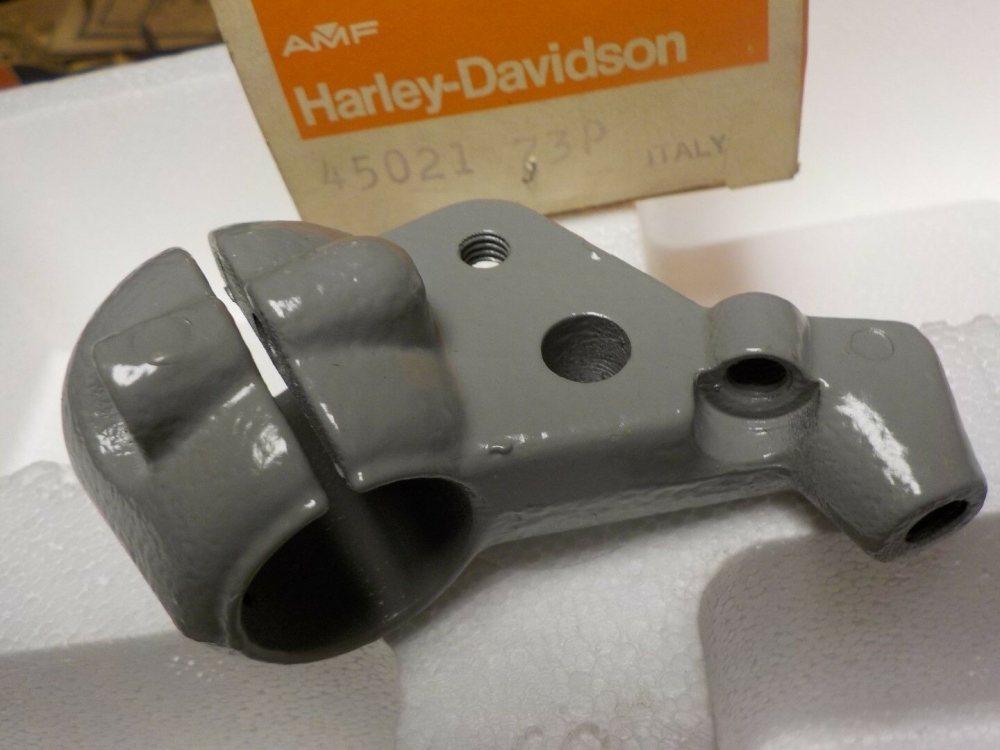 AERMACCHI SPRINT "NEW OLD STOCK" 73 UP BRAKE BRACKET #45021-73P